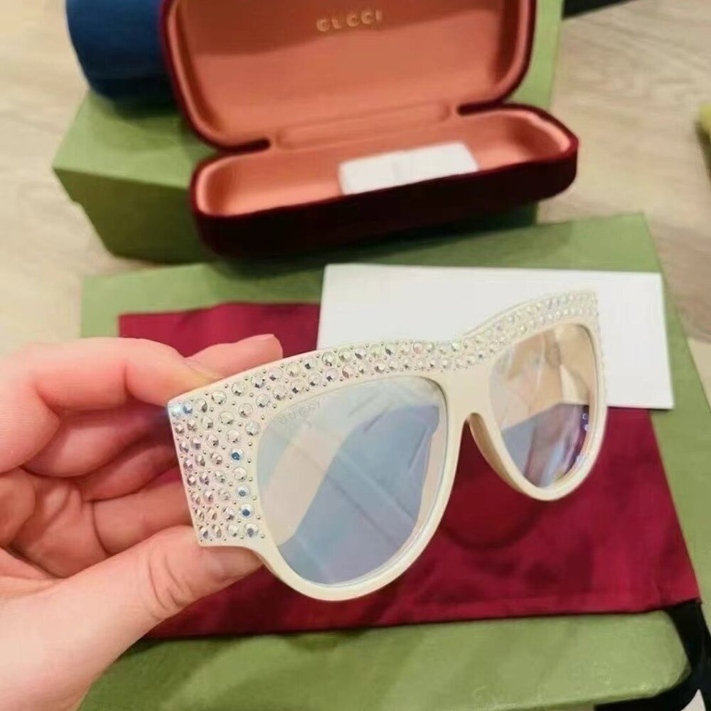 NIB Authentic Gucci  Acetate Crystal Oversize Hollywood Forever Sunglasses - Picture 3 of 6